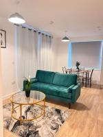 B&B Londres - Modern 2BD Gem in Barking! - Bed and Breakfast Londres