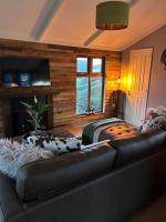 B&B Weybourne - Woodside Lodge, Weybourne, Holt - Bed and Breakfast Weybourne