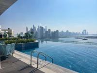 Seven Palm, Private beach, Infinity Pool, High Floor 3BDR - B&B Dubai