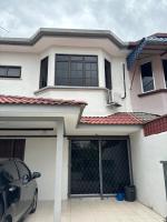 Homestay Hajrah - B&B