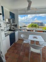 Studio Martinique Ti Family - B&B La Trinité