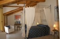 Doppel- oder Zweibettzimmer