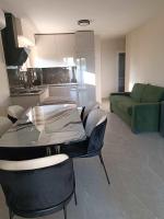 Appartement met 2 Slaapkamers en Uitzicht op Zee