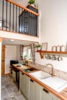 Woodman's Cottage - B&B