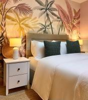 B&B Dublin - Blush Jungle - Bed and Breakfast Dublin