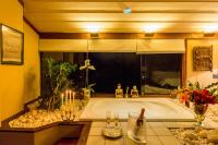 Deluxe Suite mit Whirlpool-Badewanne