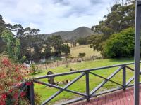 Old School Rocky Cape Group Retreat Sleeps 10 - B&B Rocky Cape