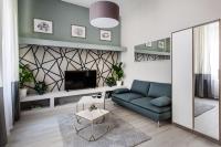Elegant Duplex Near City Greenery - B&B Budapest
