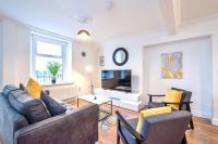 Casa One Hundred - A Beautiful 4 Bed House on the Beach Front - B&B Swansea