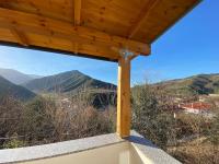 Bright & Cozy Room with Balcony - B&B Çorovodë