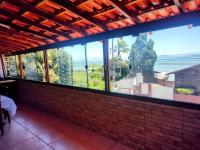 Apartamento com churrasqueira, ar condicionado e vista para o mar localização espetacular - B&B Florianópolis