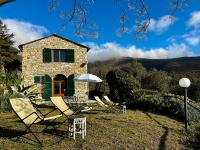 Studio Apartment with Panoramic Garden