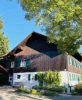 Stilvolles Ferienhaus Chalet 1750 im Allgäu - 200qm - beste Ausstattung - traumhafter Blick - bis 8 Personen - B&B Weiler-Simmerberg