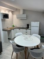 Apartamento de 2 dormitorios con terraza