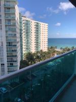 B&B Hollywood - Cozy Ocean View Apartment by Miami Te Espera - HALLANDALE 11E - Bed and Breakfast Hollywood