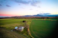 Agroturystyka BRYGADZIAKI - Bed and Breakfast Charbielin