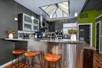 Luxury Condo in Akron Northside District - B&B Akron