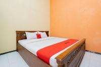 B&B Tuban - RedDoorz Syariah at Jalan Sunan Giri Tuban - Bed and Breakfast Tuban