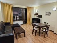 TERRA KOMPLEX D3 - Private apartment - Golf, Skiing & SPA - Ferienwohnung Raslog