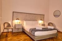 Three-Bedroom Apartment - Via Cosimo del Fante 8