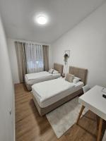 Doppel-/Zweibettzimmer mit eigenem Bad
