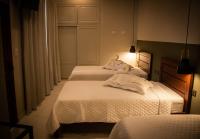 Camera Tripla Budget