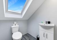 Bright & Colourful House - Best for a Large Groups - B&B Londra