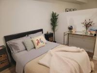 B&B San Diego - Amazing big studio near Balboa Park Jacuzzi rooftop free parking! - Bed and Breakfast San Diego