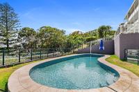 Sundeck Unit 1 51 Ronald Avenue - B&B