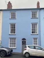 Isfryn, holiday home in Aberdyfi - B&B