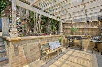 COOGEE BEACH HOUSE-100m to the beach-courtyard-AC - B&B