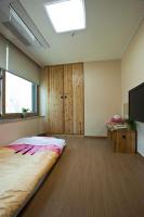 Grote Kamer met 2 Bedden