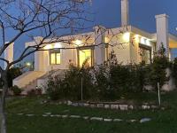 Μονοκατοικία με θέα στη θάλασσα και κήπο - B&B Calcis
