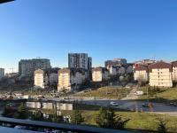 Cozy 3 Bedroom apt - Rruga B - B&B