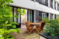 Quiet apartment with terrace&AC-Le Marais/Bastille - B&B