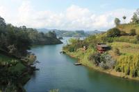 Cabaña con jacuzzi y acceso al embalse - Portum II - Ferienwohnung Peñol