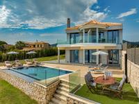Violet Beach Front Private Villa - B&B