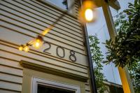 The 208 Guest House - B&B Coeur d'Alene