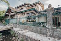 Griyo Kiswo Vacation Home - B&B Lawean