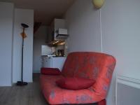 Appartement 2 Pièces Rénové avec Parking - Centre des Angles - FR-1-593-105 - B&B Les Angles
