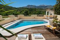 Verekinthos Villas - Pool, Hot Tub, BBQ, Kids Playground, Stunning Mountain Views - B&B Gerolákkos