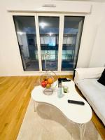 Dream Dwell Paris-Fantastic modern flat near RER A Paris - Chambres d’hôtes