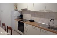 Appartamento con 2 Camere da Letto, Balcone e Vista mare