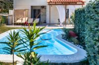 Marilis House, private pool, WIFI, mountain view, Netflix, self-check-in - Ferienwohnung Árdaktos