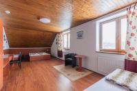 Quadruple Room with Private Bathroom