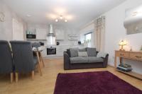 B&B Glenluce - Dairy Cottage Dog friendly cottage with private courtyard and wood burner in Dumfries and Galloway - Contractors welcome - Bed and Breakfast Glenluce