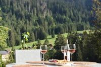 B&B Troistorrents - Chalet familial pour l'été - Bed and Breakfast Troistorrents