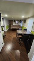 One Bedroom Few Blocks From The Beach And Tropicana Casino - B&B