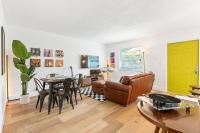 Musicians Lounge - 2 BR with parking asssigned - B&B