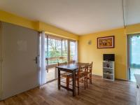 Chalet cosy pour 4 pers à Mimizan, proche plages et pistes cyclables, classé 2 étoiles - FR-1-50-108 - B&B